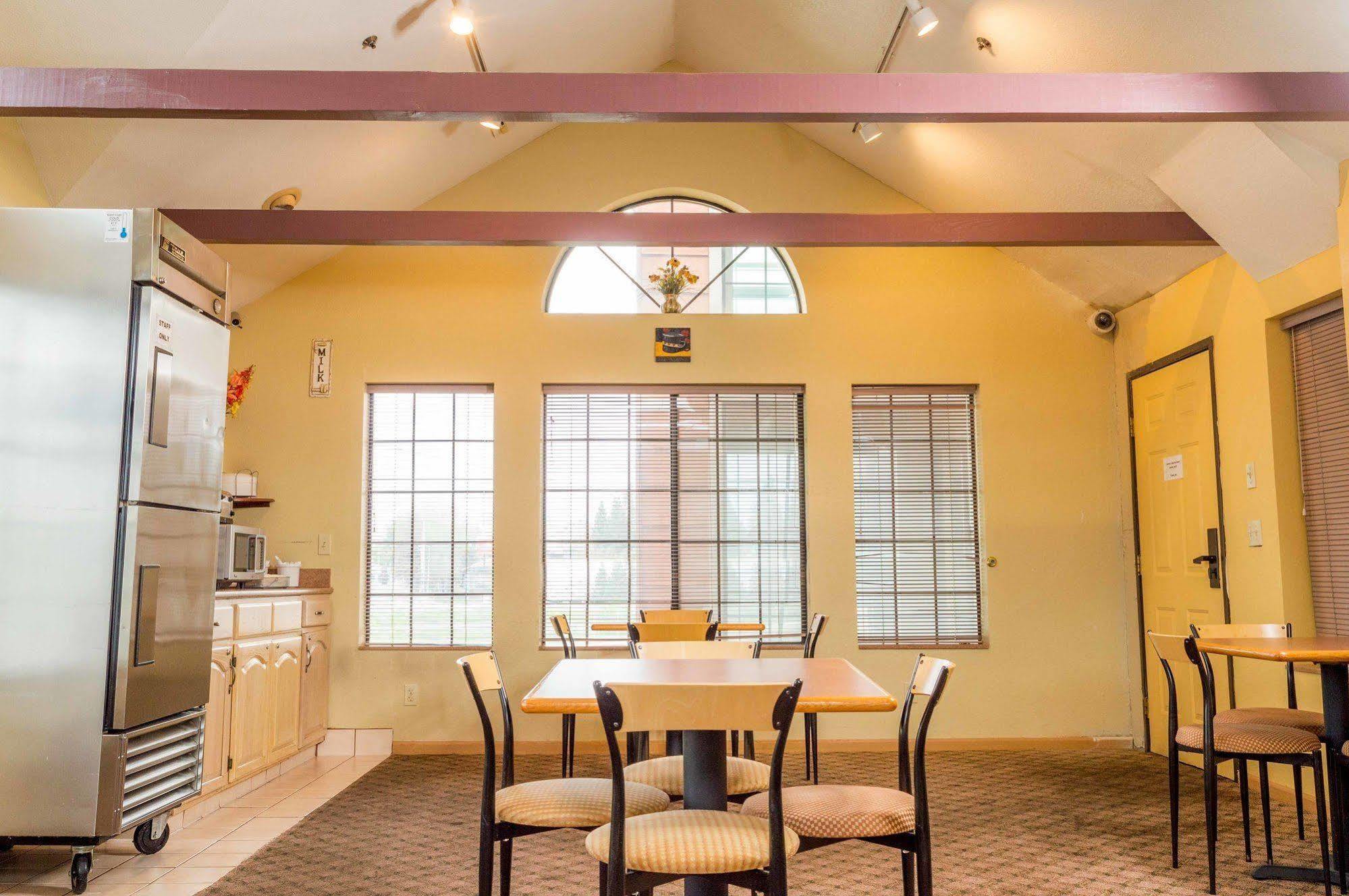 Executive Inn & Suites Sacramento Dış mekan fotoğraf